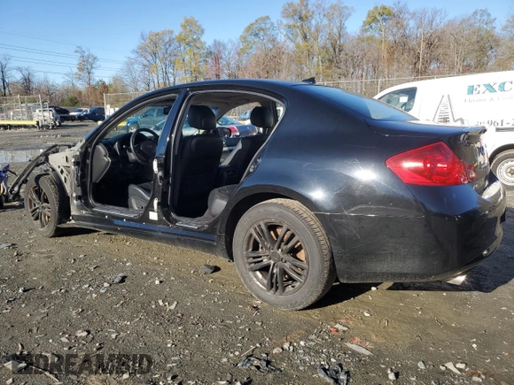 2015 Infiniti Q40 with VIN JN1CV6AR3FM520809, listed as a Copart auction lot 81739394 with Not Provided miles and Salvage Title. Bid and sale history available at DreamBid. Image 2.