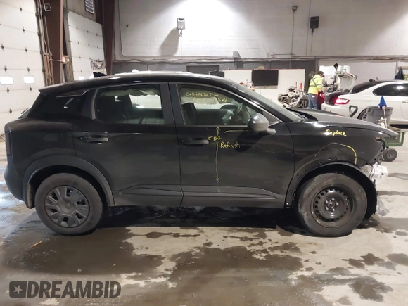 2025 Nissan Kicks S with VIN 3N8AP6BB3SL325334, listed as a IAAI auction lot 41417023 with 2,736 mi miles. Bid and sale history available at carsss.com. Image 13.