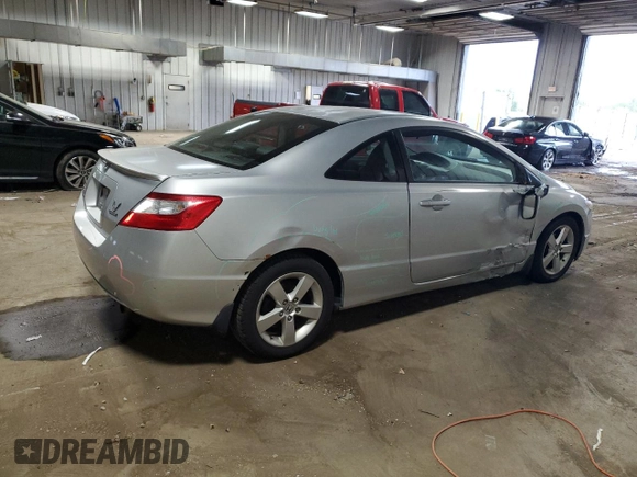 2008 Honda Civic EX-L z VIN 2HGFG12908H512633, wystawiony jako Copart lot #57243515 z przebiegiem 122 475 mil mil oraz Nie do naprawy • Non repairable. Historia ofert i sprzedaży dostępna na DreamBid. Obrazek 3.