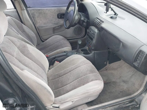 1997 Saturn SL with VIN 1G8ZK5275VZ254745, listed as a IAAI auction lot 41686816 with 135,074 mi miles. Bid and sale history available at carsss.com. Image 5.