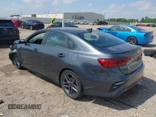2020 Kia Forte GT-Line z VIN 3KPF34AD8LE164490, wystawiony jako IAAI lot #42066808 z przebiegiem 80 381 mil mil oraz . Historia ofert i sprzedaży dostępna na DreamBid. Obrazek 3.