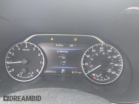 2017 Nissan Maxima Platinum with VIN 1N4AA6AP6HC400662, listed as a IAAI auction lot 42446516 with 128,938 mi miles and . Bid and sale history available at DreamBid. Image 7.