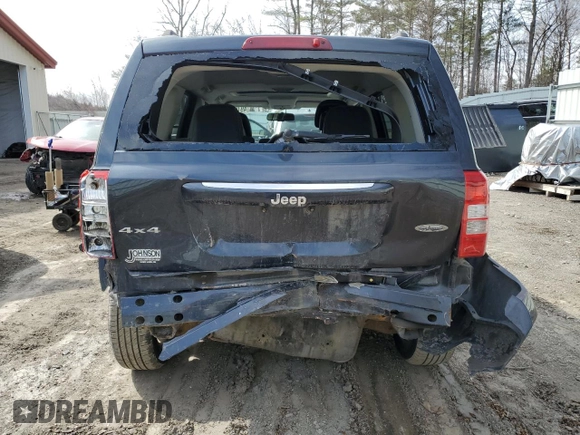 2016 Jeep Patriot High Altitude Edition with VIN 1C4NJRFB5GD585998, listed as a Copart auction lot 49702445 with 86,255 mi miles and Salvage Title. Bid and sale history available at carsss.com. Image 6.