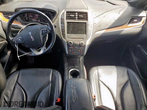 2017 Lincoln MKC Reserve with VIN 5LMCJ3D94HUL52306, listed as a Copart auction lot 61105825 with 131,161 mi miles and Salvage title. Bid and sale history available at DreamBid. Image 8.