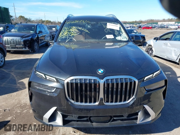 2023 BMW X7 xDrive40i z VIN 5UX23EM04P9P86560, wystawiony jako IAAI lot #41284910 z przebiegiem 13 661 mil mil oraz . Historia ofert i sprzedaży dostępna na DreamBid. Obrazek 12.