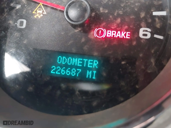 2007 Chevrolet Silverado 1500 LS with VIN 2GCEK13C671589369, listed as a IAAI auction lot 41894280 with 226,687 mi miles. Bid and sale history available at carsss.com. Image 15.