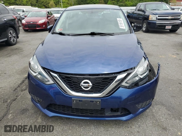 2019 Nissan Sentra S z VIN 3N1AB7AP7KY406923, wystawiony jako Copart lot #55166185 z przebiegiem 58 858 mil mil oraz Szkoda całkowita • Salvage title. Historia ofert i sprzedaży dostępna na DreamBid. Obrazek 5.