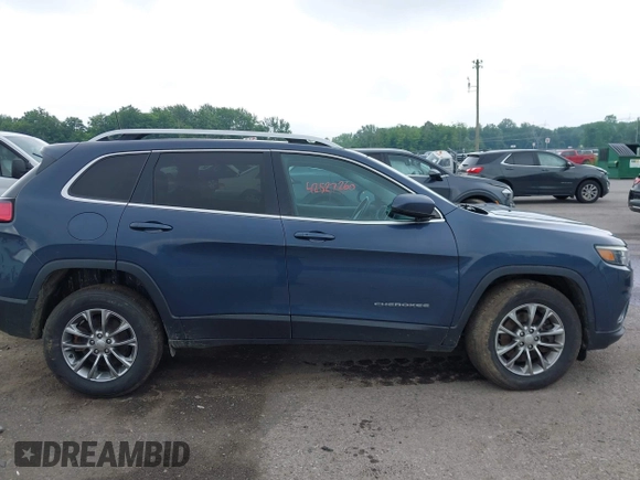 2019 Jeep Cherokee Latitude Plus with VIN 1C4PJMLB1KD465110, listed as a IAAI auction lot 42527260 with 32,579 mi miles and . Bid and sale history available at DreamBid. Image 13.