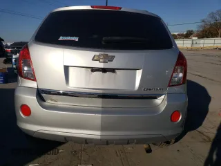 2014 Chevrolet Captiva Sport LT with VIN 3GNAL3EK2ES562660, listed as a Copart auction lot 77573334 with 135,519 mi miles and Clean Title. Bid and sale history available at DreamBid. Image 6.