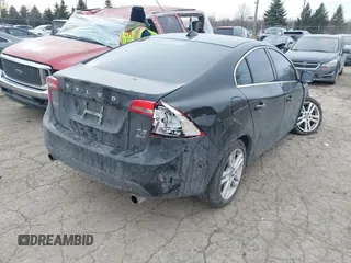 2013 Volvo S60 T5 with VIN YV1612FHXD2186540, listed as a IAAI auction lot 41428794 with 116,873 mi miles. Bid and sale history available at carsss.com. Image 4.