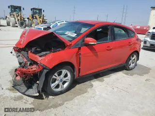 2013 Ford Focus SE with VIN 1FADP3K28DL297963, listed as a Copart auction lot 49229855 with 0 mi miles and Salvage Title. Bid and sale history available at carsss.com. Image 1.