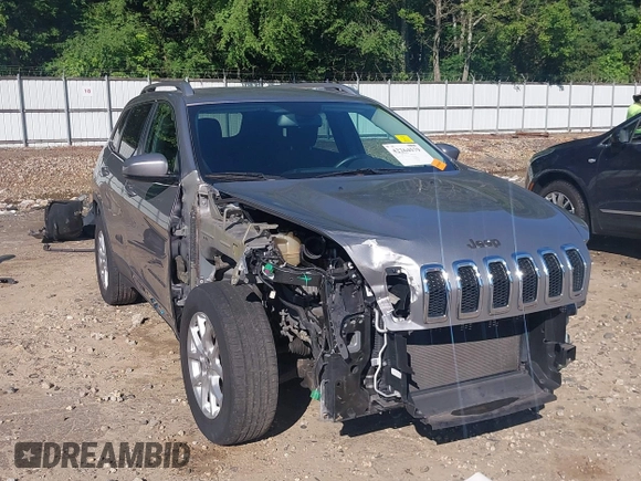 2016 Jeep Cherokee Latitude with VIN 1C4PJLCB7GW351506, listed as a IAAI auction lot 42264579 with 71,021 mi miles and . Bid and sale history available at DreamBid. Image 6.