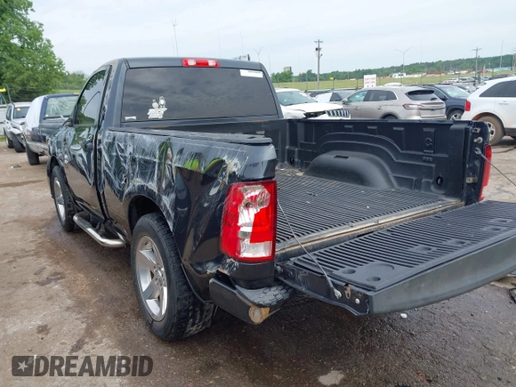 2015 Ram 1500 Tradesman z VIN 3C6JR6AT2FG612072, wystawiony jako IAAI lot #42471297 z przebiegiem 195 328 mil mil oraz . Historia ofert i sprzedaży dostępna na DreamBid. Obrazek 3.