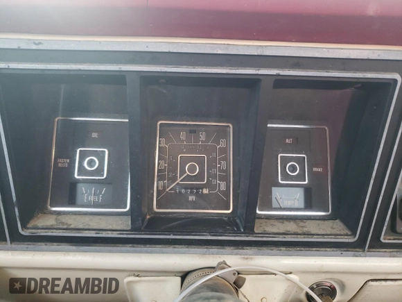 1977 Ford F-250 z VIN F25HRY08144, wystawiony jako Copart lot #84189824 z przebiegiem 30 222 mil mil oraz Szkoda całkowita • Salvage title. Historia ofert i sprzedaży dostępna na DreamBid. Obrazek 9.