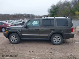 2006 Jeep Commander Limited with VIN 1J8HG58266C338505, listed as a IAAI auction lot 41913305 with 189,359 mi miles. Bid and sale history available at carsss.com. Image 14.