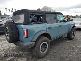 2021 Ford Bronco with VIN 1FMEE5DP4MLA90474, listed as a Copart auction lot 42542495 with 26,674 mi miles and Salvage Title. Bid and sale history available at DreamBid. Image 3.