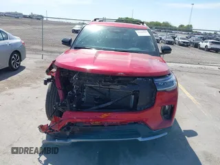 2025 Ford Explorer with VIN 1FMUK8HH9SGA53435, listed as a IAAI auction lot 42226284 with 17,345 mi miles and . Bid and sale history available at DreamBid. Image 6.