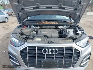 2023 Audi Q5 Premium with VIN WA1ABAFY0P2160860, listed as a IAAI auction lot 41621227 with 19,134 mi miles. Bid and sale history available at carsss.com. Image 10.