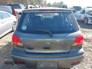 2004 Mitsubishi Outlander LS with VIN JA4LX31F344003223, listed as a IAAI auction lot 41614338 with 135,101 mi miles. Bid and sale history available at carsss.com. Image 16.