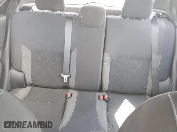 2019 Nissan Kicks SV z VIN 3N1CP5CU6KL530017, wystawiony jako Copart lot #55989235 z przebiegiem 112 342 mil mil oraz Szkoda całkowita • Salvage title. Historia ofert i sprzedaży dostępna na DreamBid. Obrazek 10.