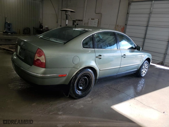 2002 Volkswagen Passat GLS with VIN WVWPD63BX2P042527, listed as a Copart auction lot 81367374 with 243,236 mi miles and Salvage Title. Bid and sale history available at carsss.com. Image 3.