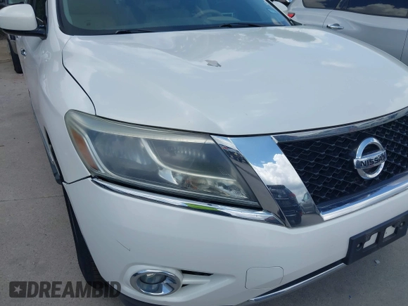 2014 Nissan Pathfinder Platinum with VIN 5N1AR2MN0EC646541, listed as a IAAI auction lot 42680665 with 203,487 mi miles and . Bid and sale history available at DreamBid. Image 6.