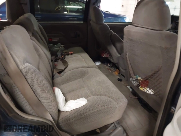 1999 Chevrolet Tahoe Z71 with VIN 1GNEK13R5XJ548832, listed as a IAAI auction lot 42077245 with 208,875 mi miles and . Bid and sale history available at DreamBid. Image 8.