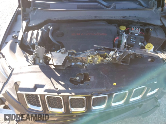 2018 Jeep Compass Latitude with VIN 3C4NJCBB1JT467953, listed as a IAAI auction lot 41254646 with 88,322 mi miles. Bid and sale history available at carsss.com. Image 10.