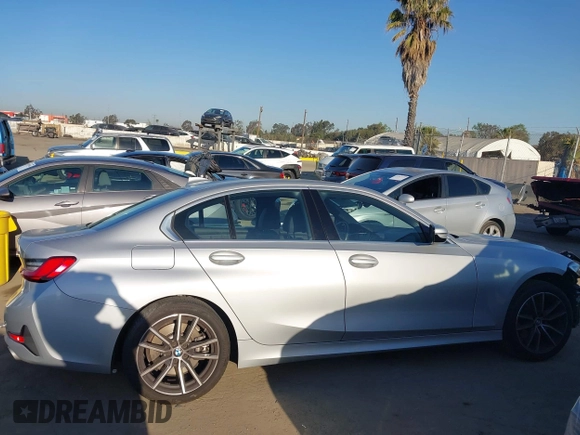 2019 BMW 3 Series 330i with VIN WBA5R1C57KAK11666, listed as a IAAI auction lot 41997874 with 79,988 mi miles and . Bid and sale history available at DreamBid. Image 14.