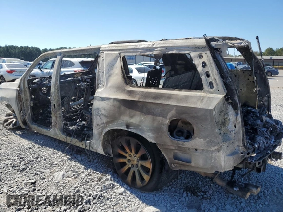 2021 Chevrolet Suburban Premier with VIN 1GNSCFKD6MR274492, listed as a Copart auction lot 76990154 with Not provided miles and Salvage title. Bid and sale history available at DreamBid. Image 2.