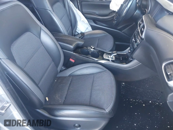 2018 Infiniti QX30 Pure with VIN SJKCH5CPXJA002505, listed as a IAAI auction lot 42276620 with 90,555 mi miles and . Bid and sale history available at DreamBid. Image 5.