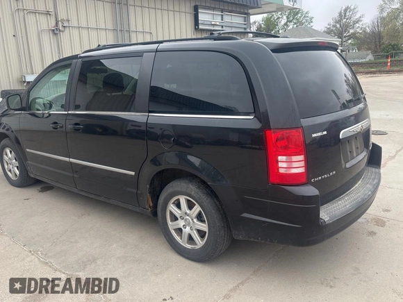 2010 Chrysler Town & Country Touring with VIN 2A4RR5D17AR431823, listed as a Copart auction lot 54990505 with 200,459 mi miles and Clean Title. Bid and sale history available at carsss.com. Image 3.
