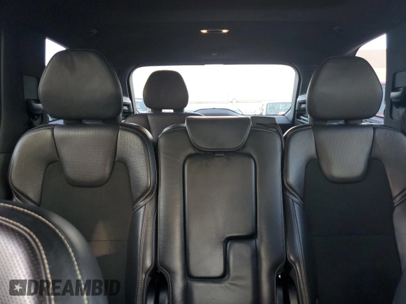 2017 Volvo XC90 R-Design with VIN YV4BC0PM3H1109046, listed as a Copart auction lot 60981114 with 118,008 mi miles and Clean Title. Bid and sale history available at carsss.com. Image 10.