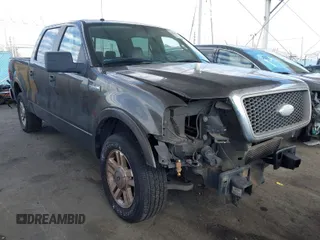 2008 Ford F-150 XLT with VIN 1FTPW12558FA82960, listed as a IAAI auction lot 41669932 with 169,253 mi miles. Bid and sale history available at carsss.com. Image 1.