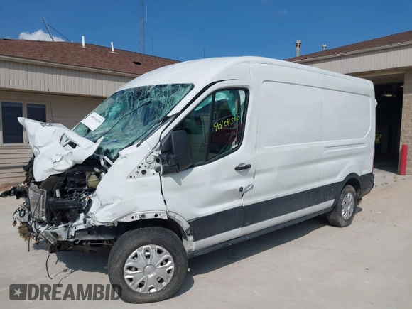 2019 Ford Transit with VIN 1FTYR2CM6KKB07483, listed as a IAAI auction lot 40104500 with Not Provided miles. Bid and sale history available at carsss.com. Image 16.