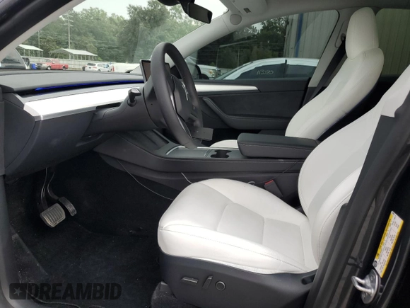 2024 Tesla Model Y Long Range with VIN 7SAYGDEE0RA255613, listed as a Copart auction lot 58993085 with 39,336 mi miles and Salvage title. Bid and sale history available at DreamBid. Image 7.