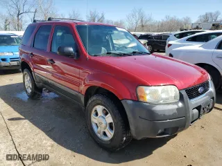 2004 Ford Escape XLT with VIN 1FMYU03174KB25014, listed as a Copart auction lot 47286444 with 238,293 mi miles and Salvage Title. Bid and sale history available at carsss.com. Image 4.
