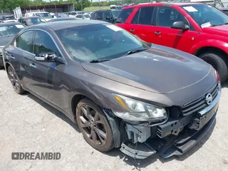 2014 Nissan Maxima SV z VIN 1N4AA5AP4EC444021, wystawiony jako IAAI lot #42304616 z przebiegiem 151 643 mil mil oraz . Historia ofert i sprzedaży dostępna na DreamBid. Obrazek 1.