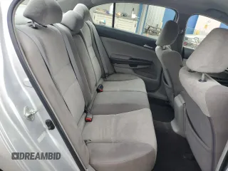 2009 Honda Accord LX-P z VIN 1HGCP26449A176993, wystawiony jako Copart lot #56486055 z przebiegiem 131 113 mil mil oraz Szkoda całkowita • Salvage title. Historia ofert i sprzedaży dostępna na DreamBid. Obrazek 10.