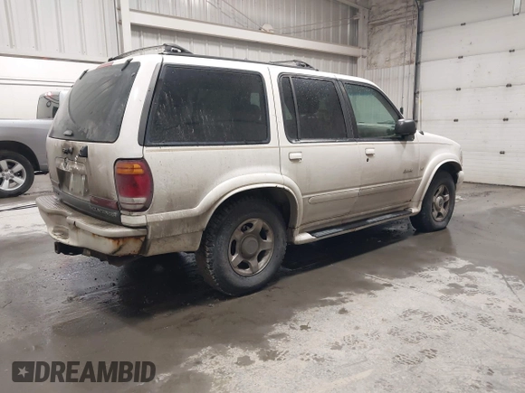 1999 Ford Explorer XLT с VIN 1FMZU32P3XZA27511, выставлен на аукционе IAAI как лот 42238950 с пробегом 227 102 миль миль и . История ставок и продаж доступна на DreamBid. Изображение 4.