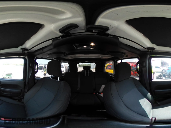 2023 Jeep Wrangler Sport S z VIN 1C4HJXDN6PW587472, wystawiony jako IAAI lot #42329815 z przebiegiem 34 568 mil mil oraz . Historia ofert i sprzedaży dostępna na DreamBid. Obrazek 18.