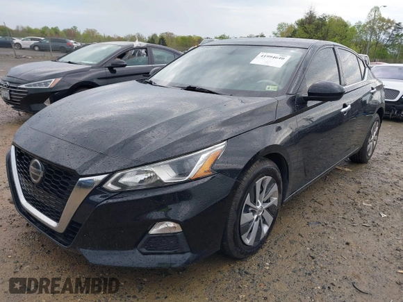 2020 Nissan Altima 2.5 S with VIN 1N4BL4BV1LC132922, listed as a IAAI auction lot 41994640 with 107,750 mi miles. Bid and sale history available at carsss.com. Image 18.