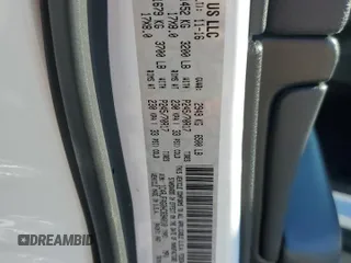 2017 Jeep Grand Cherokee Laredo z VIN 1C4RJFAG0HC694010, wystawiony jako Copart lot #88891215 z przebiegiem 8 450 mil mil oraz Szkoda całkowita • Salvage title. Historia ofert i sprzedaży dostępna na DreamBid. Obrazek 13.