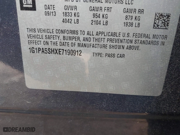 2014 Chevrolet Cruze LS with VIN 1G1PA5SHXE7190912, listed as a IAAI auction lot 41936724 with 100,924 mi miles. Bid and sale history available at carsss.com. Image 9.