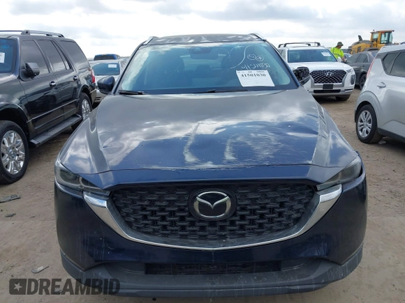 2023 Mazda CX-5 S Carbon Edition z VIN JM3KFBCM4P0288155, wystawiony jako IAAI lot #41501030 z przebiegiem 26 516 mil mil oraz . Historia ofert i sprzedaży dostępna na DreamBid. Obrazek 12.
