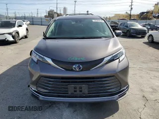 2022 Toyota Sienna Limited with VIN 5TDZSKFC9NS058286, listed as a Copart auction lot 79701814 with 53,235 mi miles and Salvage Title. Bid and sale history available at carsss.com. Image 5.