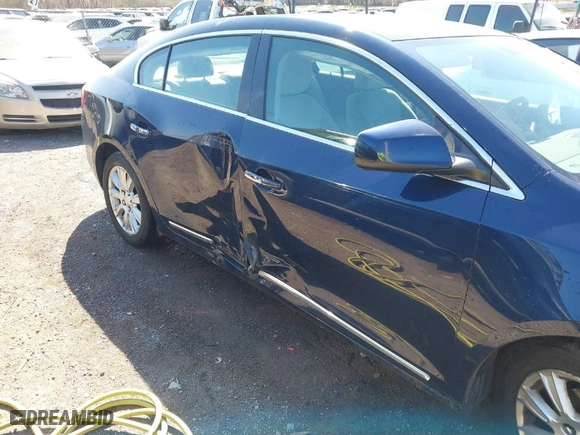 2012 Buick LaCrosse Convenience with VIN 1G4GB5G39CF290449, listed as a IAAI auction lot 41774433 with 159,826 mi miles. Bid and sale history available at carsss.com. Image 12.