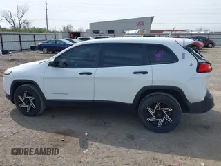 2016 Jeep Cherokee Sport with VIN 1C4PJMAB1GW218412, listed as a IAAI auction lot 41909027 with 167,206 mi miles. Bid and sale history available at carsss.com. Image 15.