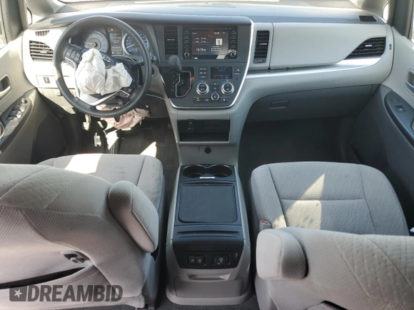 2019 Toyota Sienna LE Auto Access Seat with VIN 5TDKZ3DC9KS990733, listed as a Copart auction lot 51219635 with 87,644 mi miles and Non Repairable. Bid and sale history available at DreamBid. Image 8.