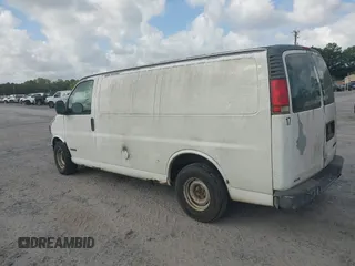 1998 Chevrolet Chevy Van z VIN 1GCFG15WXW1013981, wystawiony jako IAAI lot #42067738 z przebiegiem 265 287 mil mil oraz . Historia ofert i sprzedaży dostępna na DreamBid. Obrazek 3.